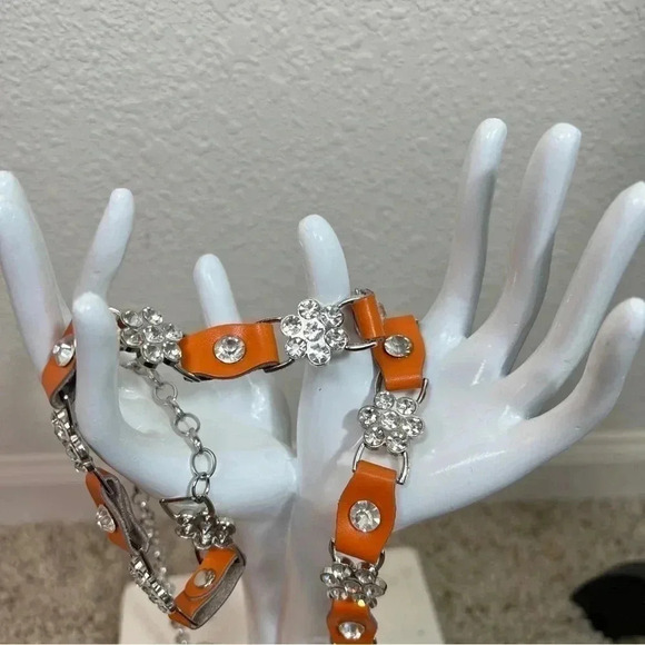 Teen Girl’s Rhinestone Floral Design with Orange Leather Tabs Chainlink Belt - Picture 1 of 12